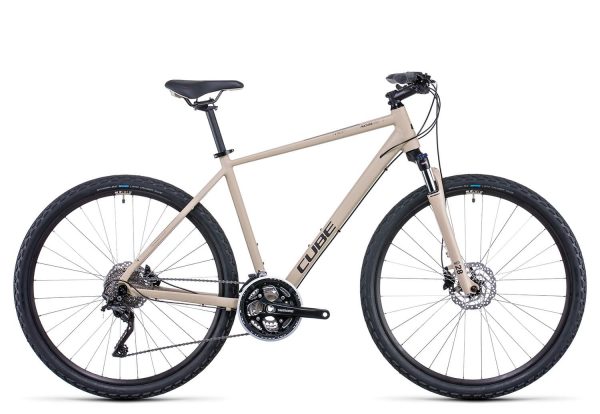 Cube Nature Pro 2022 | 28 Zoll | desert´n´black | 62 cm Radgröße