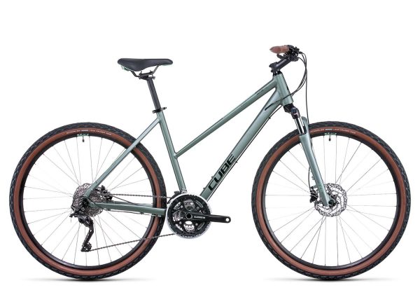 Cube Nature Pro Trapez 2022 | 28 Zoll | silvergreen´n´black | 54 cm Radgröße