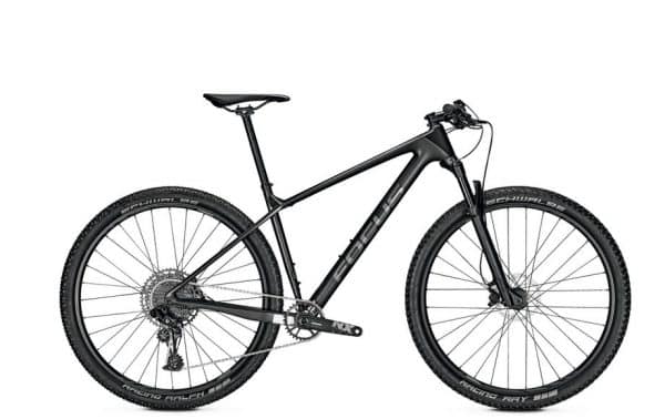 Focus Raven 8.6 Mountainbike Schwarz Modell 2021