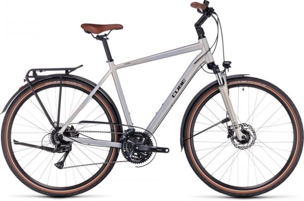 Cube Touring Pro Trekkingrad Silber Modell 2023