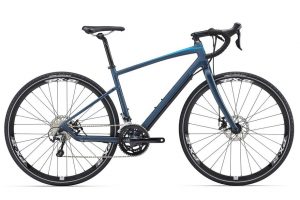 Giant Revolt Rennrad Blau Modell Auslaufmodell